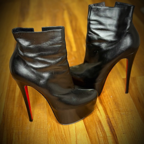 Christian Louboutins platform booties in great condition - Picture 1 of 3